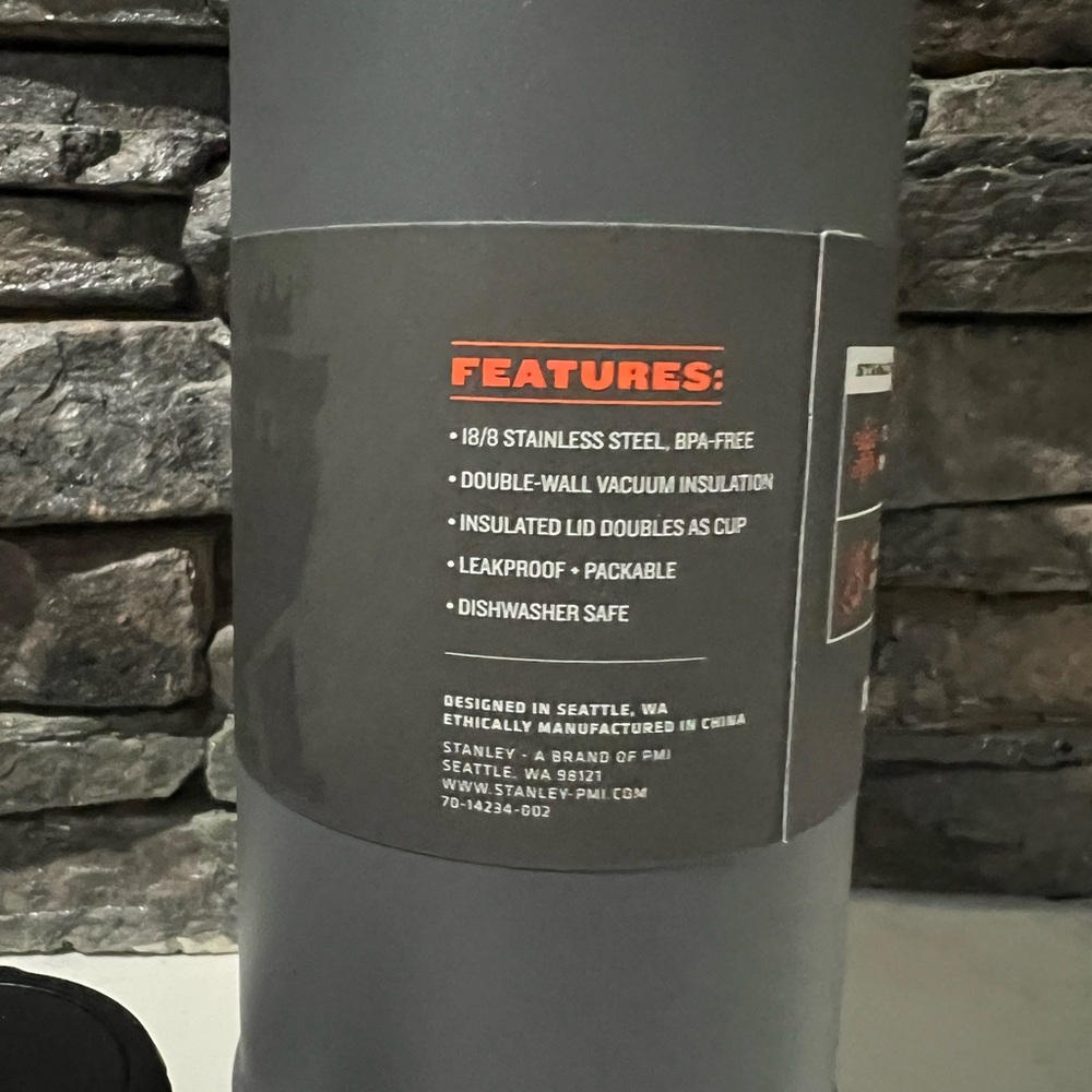Stanley Classic Bottle - Gray - Picture 6 of 6